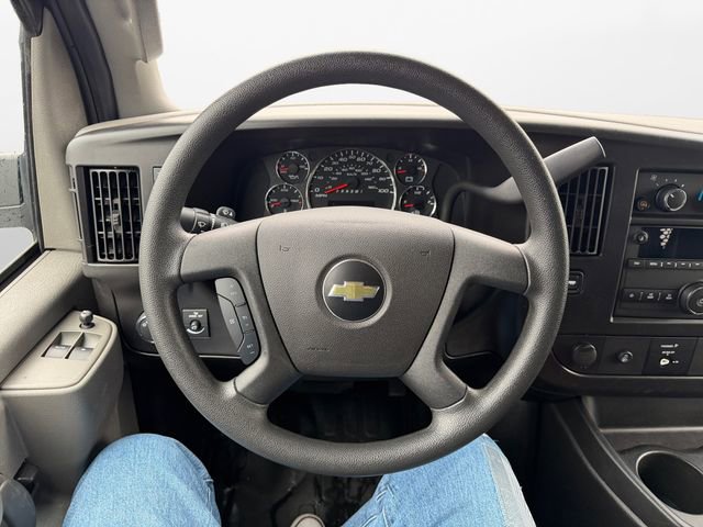 Used 2024 Chevrolet Express 2500 - photo 14
