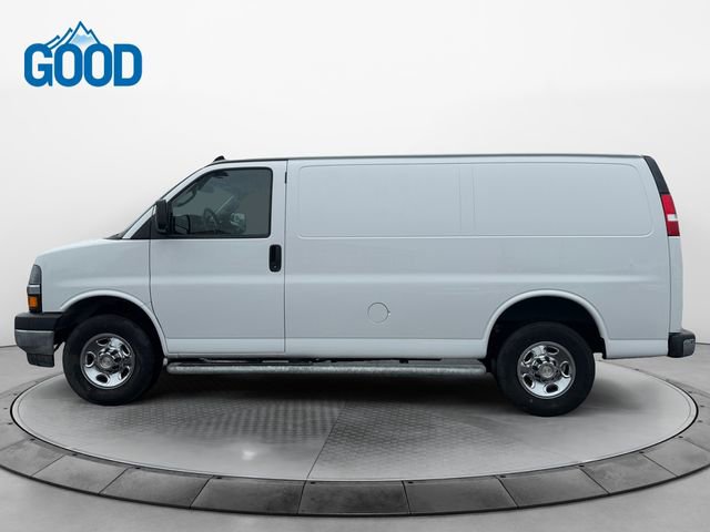 Used 2024 Chevrolet Express 2500 - photo 5