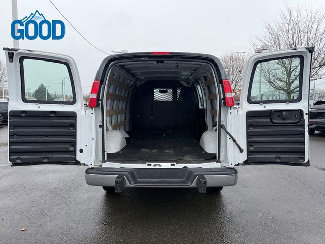 Used 2024 Chevrolet Express 2500 - photo 30