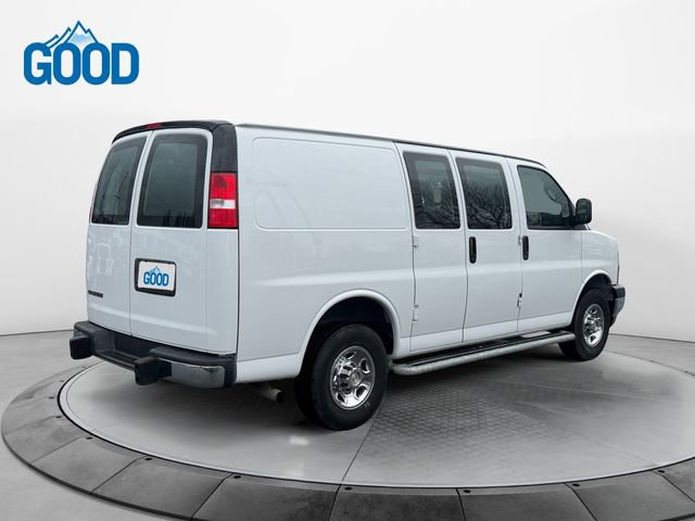 Used 2024 Chevrolet Express 2500 - photo 7