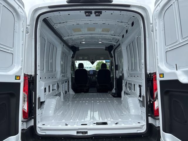 Used 2023 Ford E-Transit 350 - photo 33