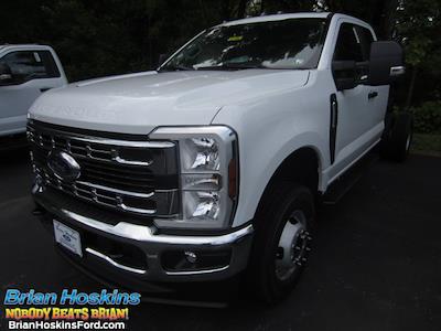New 2025 Ford F-350 XL Super Cab 4x4 Cab Chassis for sale #25195T - photo 1