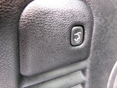 Used 2021 Jeep Grand Cherokee - photo 1
