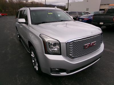Used 2017 GMC Yukon XL - photo 1