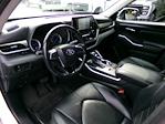 2020 Toyota Highlander AWD SUV for sale #5925P - photo 16