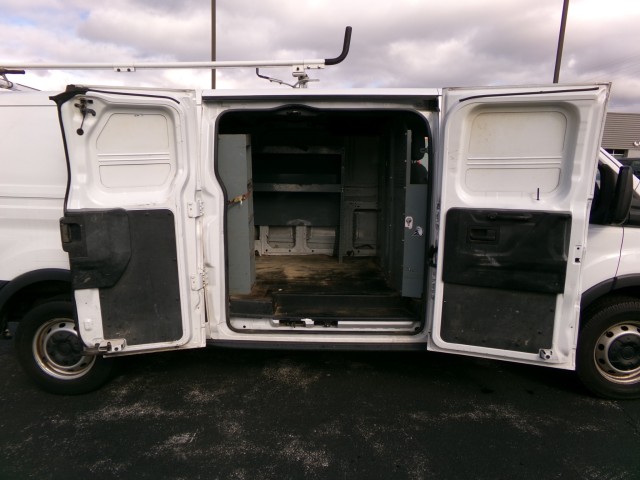 Used 2015 Ford Transit 150 - photo 17