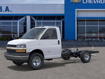 2025 Chevrolet Express 3500 Regular Cab RWD Cutaway for sale #206096 - photo 2