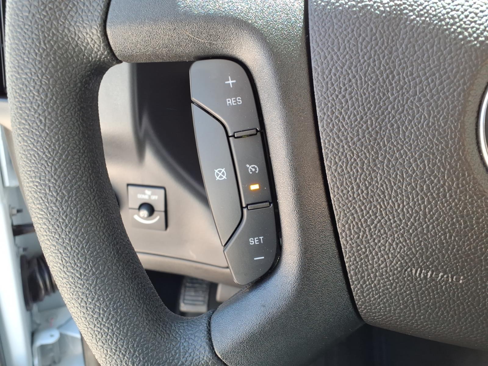 New 2026 Chevrolet Express 2500 - photo 31