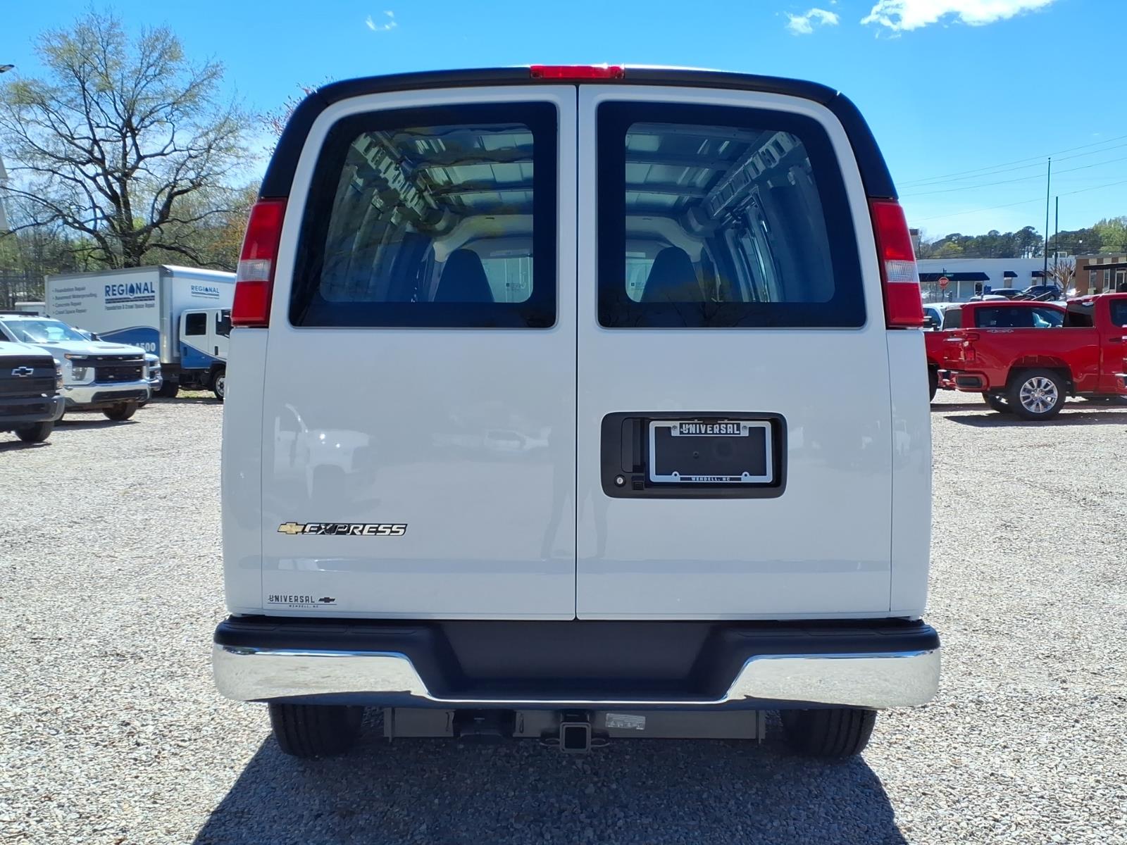 New 2026 Chevrolet Express 2500 - photo 9