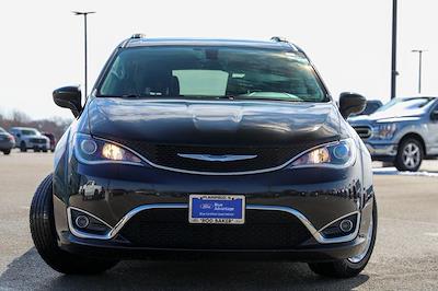 Used 2018 Chrysler Pacifica - photo 1