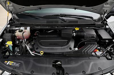 Used 2024 Chrysler Pacifica - photo 1