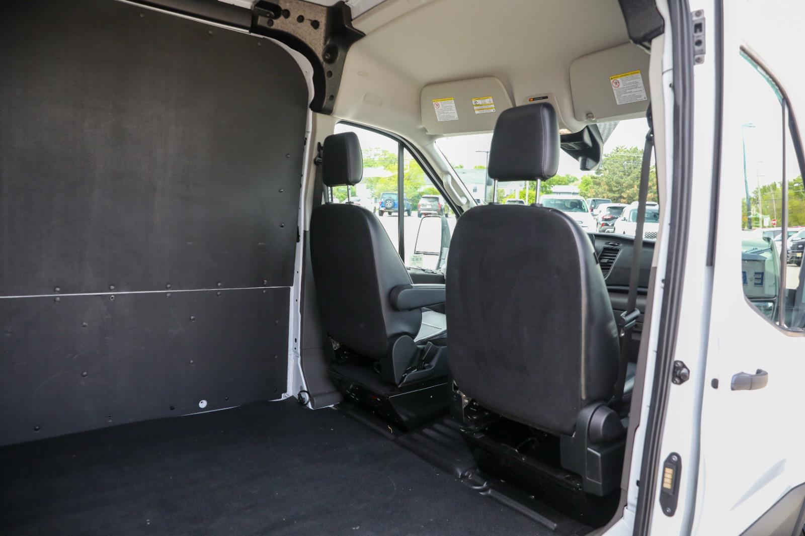 Used 2025 Ford Transit 250 - photo 13