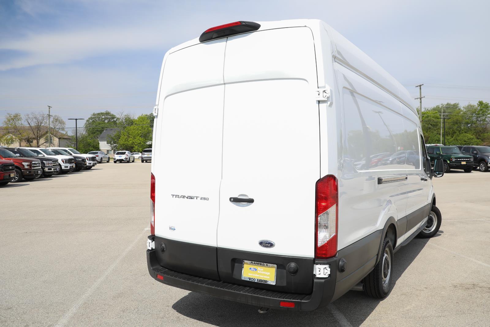 Used 2025 Ford Transit 250 - photo 13