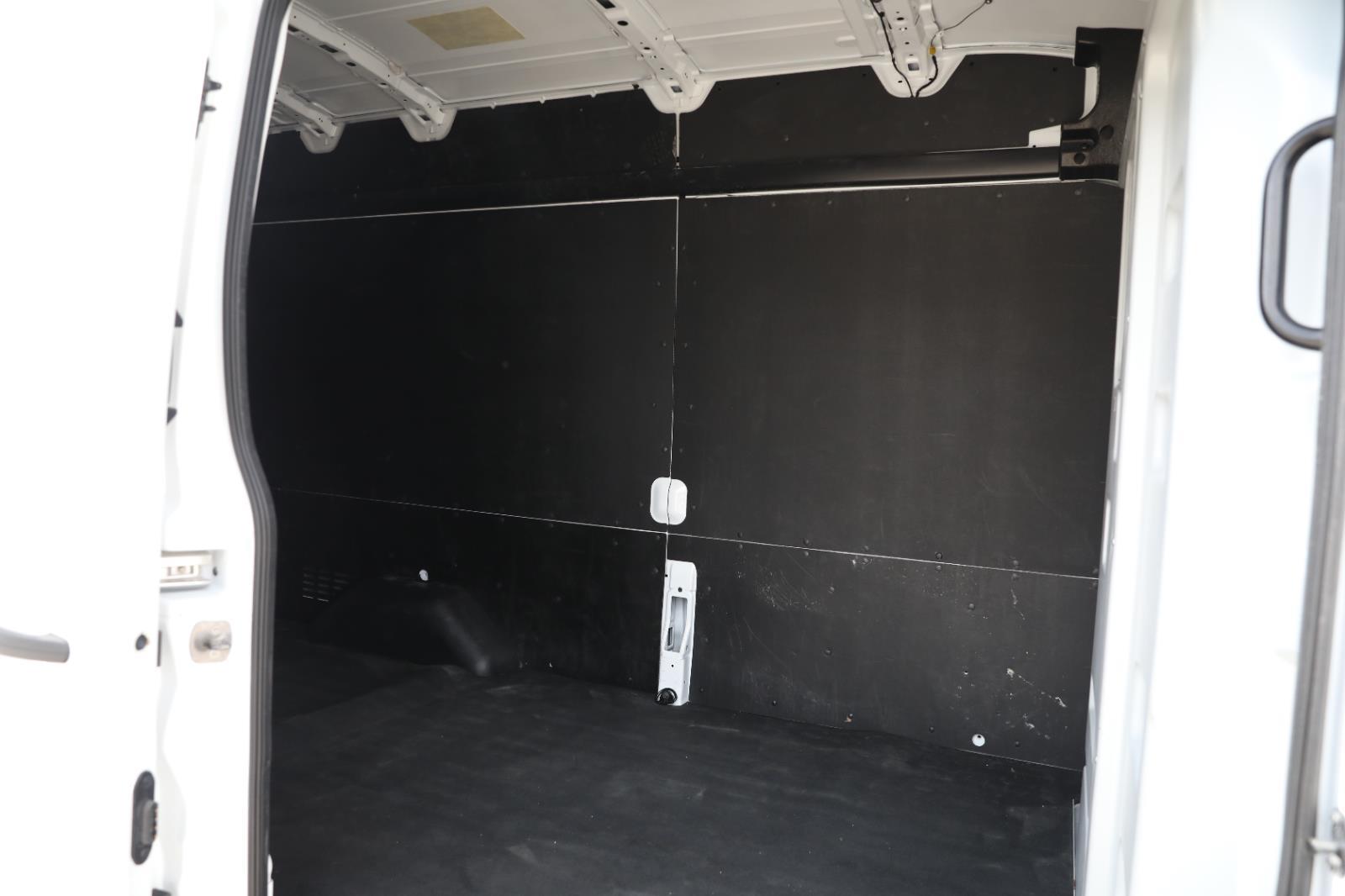 Used 2025 Ford Transit 250 - photo 10