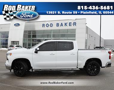 Used 2022 Chevrolet Silverado 1500 LT Crew Cab for sale #T25323A - photo 1