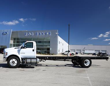 New 2027 Ford F-650 - photo 1