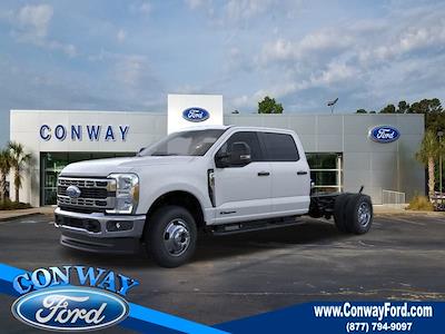 2025 Ford F-350 Crew Cab DRW 4x4 Cab Chassis for sale #34157 - photo 1