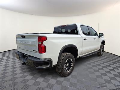 2025 Chevrolet Silverado 1500 Crew Cab 4x4 Pickup for sale #255783 - photo 2