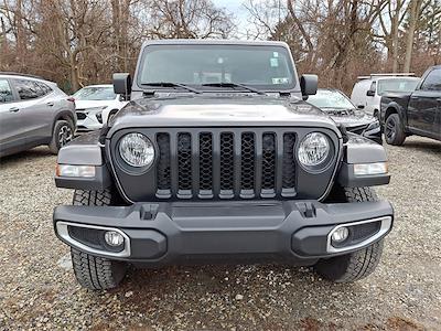 Used 2022 Jeep Gladiator Overland Crew Cab for sale #265390XA - photo 2