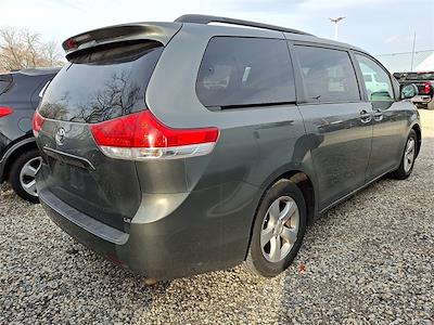 Used 2014 Toyota Sienna LE Minivan for sale #P3079B - photo 2