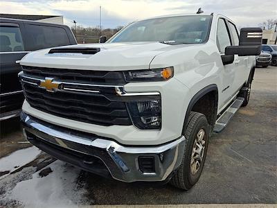 Used 2024 Chevrolet Silverado 2500 LT Crew Cab for sale #P3136 - photo 2