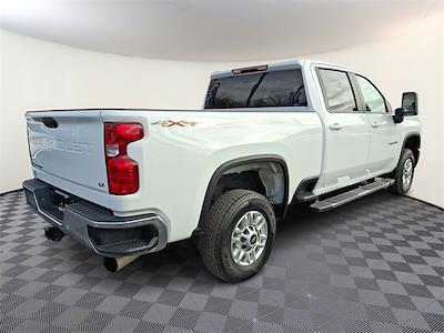 Used 2024 Chevrolet Silverado 2500 LT Crew Cab for sale #P3136 - photo 2