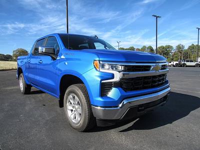 New 2025 Chevrolet Silverado 1500 LT Crew Cab 4WD Pickup for sale #42050 - photo 1