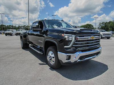 New 2025 Chevrolet Silverado 3500 LTZ Crew Cab 4WD Pickup for sale #43639 - photo 1