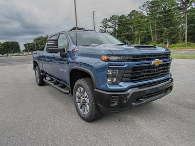 New 2026 Chevrolet Silverado 2500 Custom Crew Cab 4WD Pickup for sale #44380 - photo 1