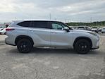 Used 2023 Toyota Highlander LE for sale #B01647 - photo 6