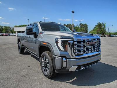 New 2025 GMC Sierra 2500 Denali Crew Cab 4WD Pickup for sale #42389 - photo 1