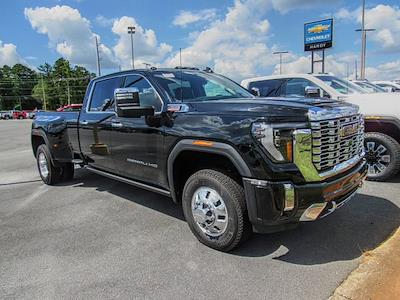 New 2025 GMC Sierra 3500 Denali Crew Cab 4WD Pickup for sale #43109 - photo 1