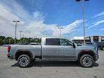New 2025 GMC Sierra 2500 Denali Ultimate Crew Cab 4WD Pickup for sale #43446 - photo 4
