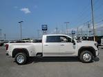 New 2025 GMC Sierra 3500 Denali Ultimate Crew Cab 4WD Pickup for sale #43479 - photo 4