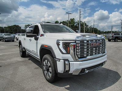 New 2025 GMC Sierra 2500 Denali Crew Cab 4WD Pickup for sale #43823 - photo 1