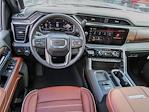 New 2025 GMC Sierra 2500 Denali Ultimate Crew Cab 4WD Pickup for sale #43826 - photo 19