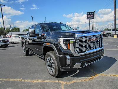 New 2025 GMC Sierra 2500 Denali Crew Cab 4WD Pickup for sale #43836 - photo 1