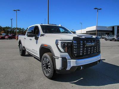 New 2026 GMC Sierra 2500 Denali Ultimate Crew Cab 4WD Pickup for sale #44501 - photo 1