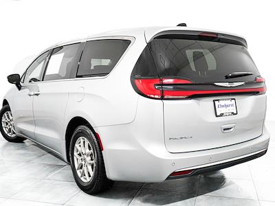 2024 Chrysler Pacifica FWD Minivan for sale #A179525 - photo 2