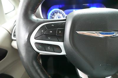 Used 2020 Chrysler Pacifica - photo 1