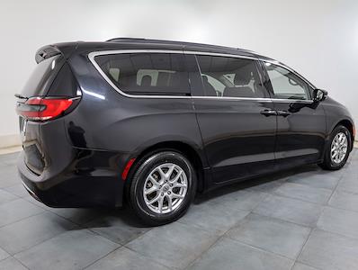 Used 2022 Chrysler Pacifica - photo 1