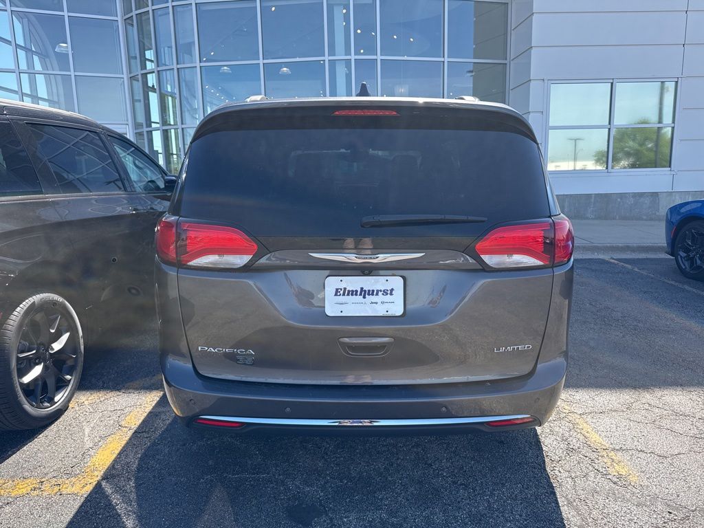 Used 2019 Chrysler Pacifica - photo 8