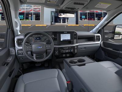New 2026 Ford F-550 - photo 1
