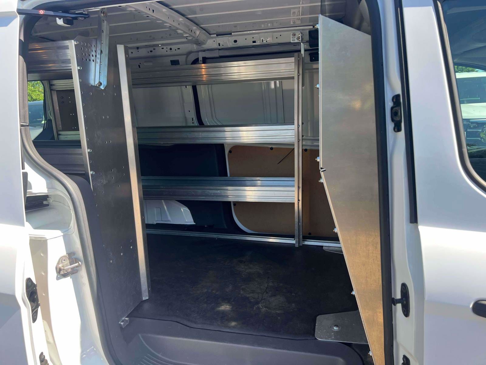 Used 2023 Ford Transit Connect - photo 9