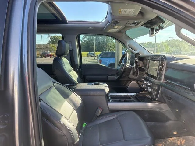 Used 2023 Ford F-250 - photo 17