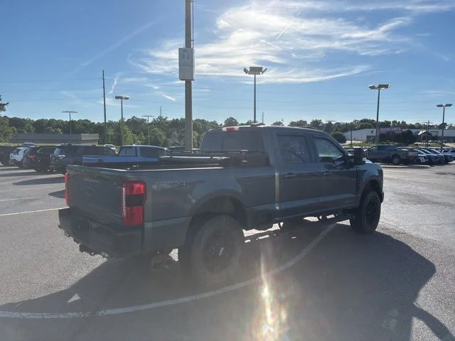 Used 2023 Ford F-250 - photo 2