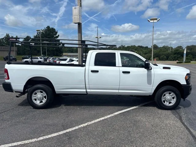 Used 2024 Ram 2500 - photo 1