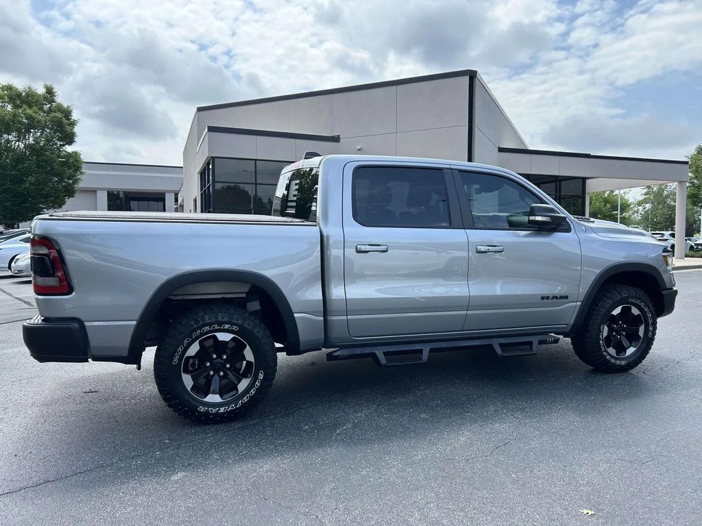 Used 2022 Ram 1500 - photo 1