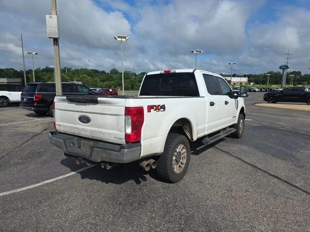 Used 2019 Ford F-250 - photo 2