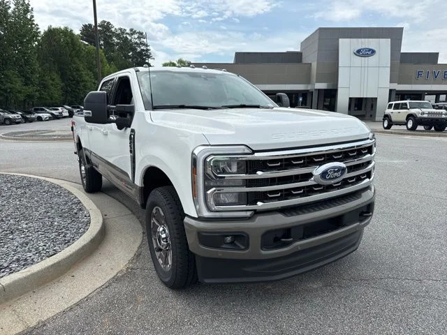 New 2026 Ford F-250 - photo 2